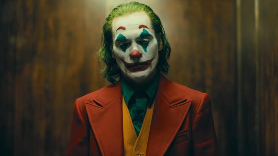 DiscussingFilm's tweet photo. ‘JOKER’ has recieved 11 #OscarNoms at the 92nd Academy Awards including:

Best Picture, Directing, Adapted Screenplay, Lead Actor, Cinematography, Editing, Makeup &amp; Hairstyling, Original Score, Costume Design, Sound Mixing and Sound Editing. https://t.co/PQVVTkFLOc
