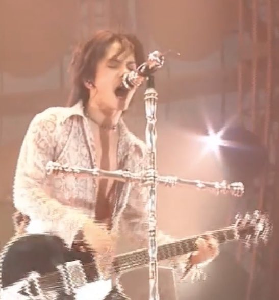 A1KSEqmZRLi6dnQ HYDE [HONEY 15th L'Anniversary LIVE] HYDE GRAND