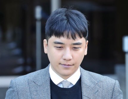 jirilife's tweet photo. Arrest warrant for Seungri rejected
—Senior Judge Song KyungHo on rejection reason“Considering suspect’s role in criminal charges,investigation progress&amp;amt of evid collected&amp;suspect’s attitude in investigation,it’s difficult to recognize grounds,necessity&amp;validity of the arrest. https://t.co/Sv269RvADq