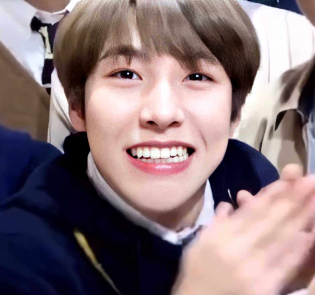 คริส23ㅈ(off) tweet media