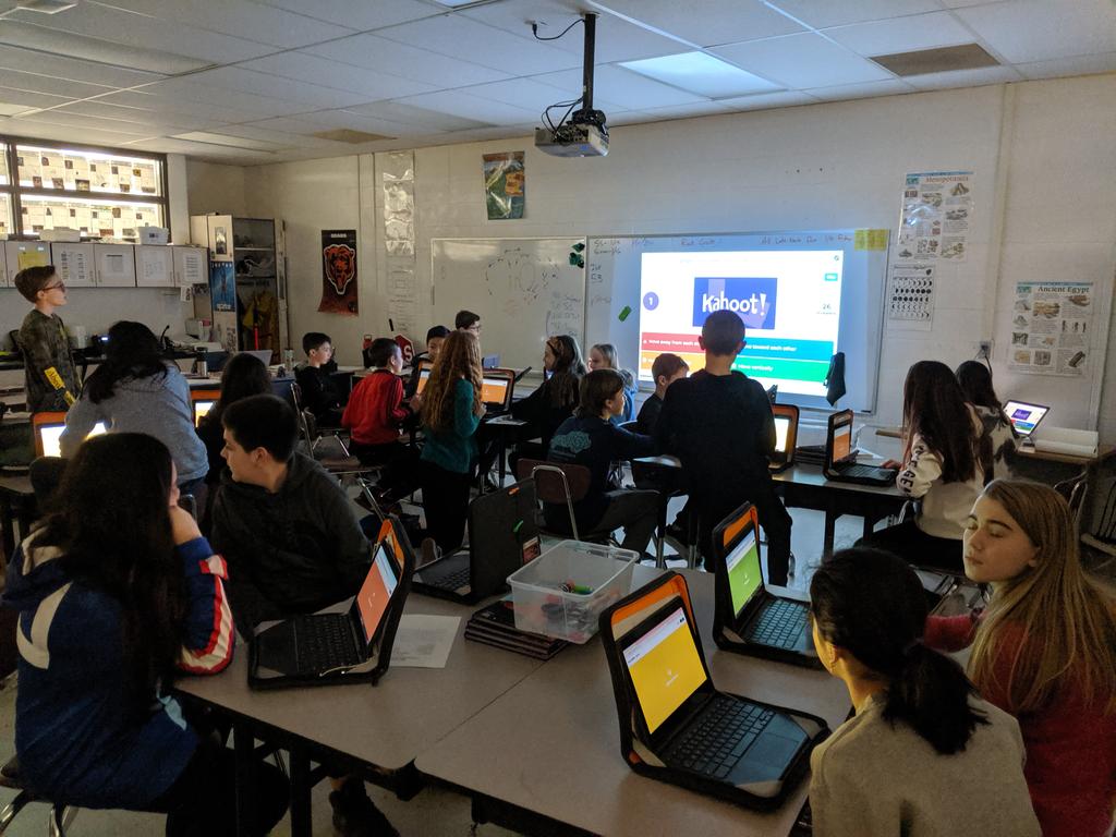 rollingerd57's tweet photo. A little science review this morning thanks to kahoot. #d57learns https://t.co/amYIkJzPDb