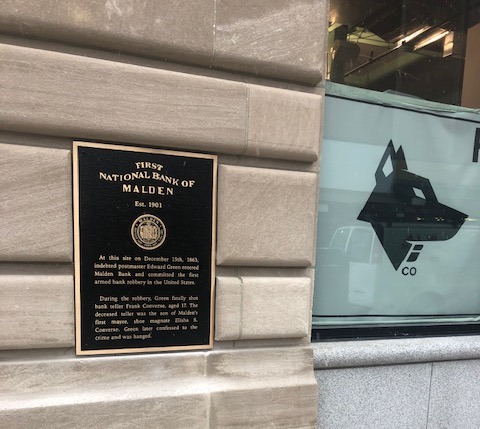 MaldenRedevelop's tweet photo. The owners of Faces on Pleasant Street installed a bronze sign this morning recognizing the history of the First National Bank building https://t.co/g83C7Pxz3H