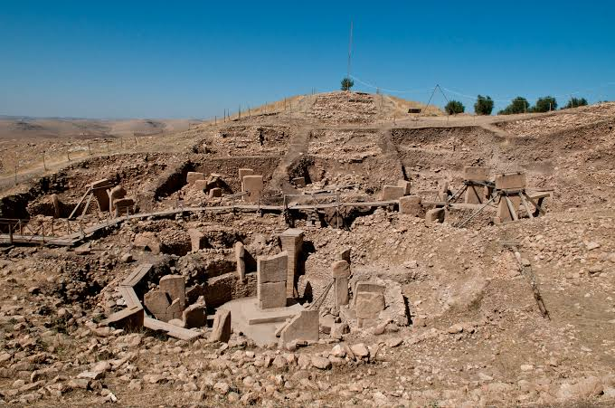 8) First things first...The Middle East is a hell of a lot older than you thought.Göbekli Tepe is twice as old as Egypt's 1st dynasty.The City of Jericho had a tower that stood 7,000 years BEFORE Joshua blew his horns.The Stone Age.