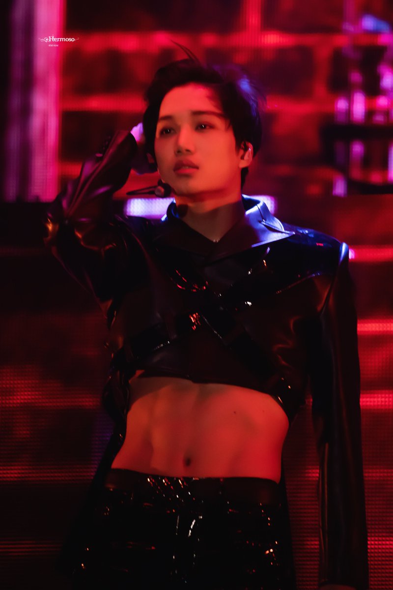 Hermoso__kai's tweet image. 최고로 멋진 종인이 최고의 하루를 보내기를! 🥳💛 근데 진짜 카이 개쩔지 않나요😌.. 김종인 만세🙆‍♀️🙆‍♀️

#카이야생일축하해 #오늘은카이생일 #엑소카이_생일축하해 #KAI #카이 #종인