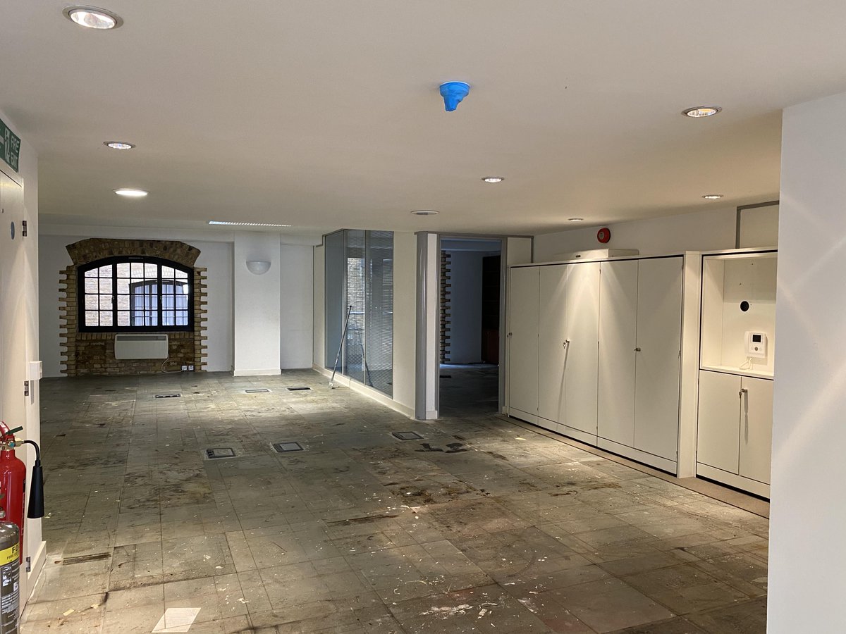 rubicon_ltd's tweet photo. Another day, another site set up. We start the week this time at #ButlersWharf - Work starts today on this beautiful 6,600 sqft project.

#MondayMotivation  #ExcitingTimes #WorkplaceDesign #AnotherOne #loveconstruction https://t.co/4AEbHn6NJB
