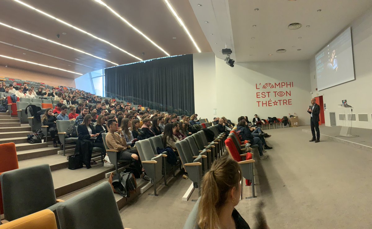 Lancement du parcours « Management Associatif » pour les 200 étudiants M1 #PGE de <a href="/KedgeBS/">KEDGE Business School</a> avec <a href="/cedric_ghetty/">Cédric Ghetty</a> <a href="/Celine_Salle/">Céline SALLE</a> <a href="/NicoGW/">Nico GW</a> et la présence de  <a href="/Veepee_Fr/">Veepee</a> #KedgeBS