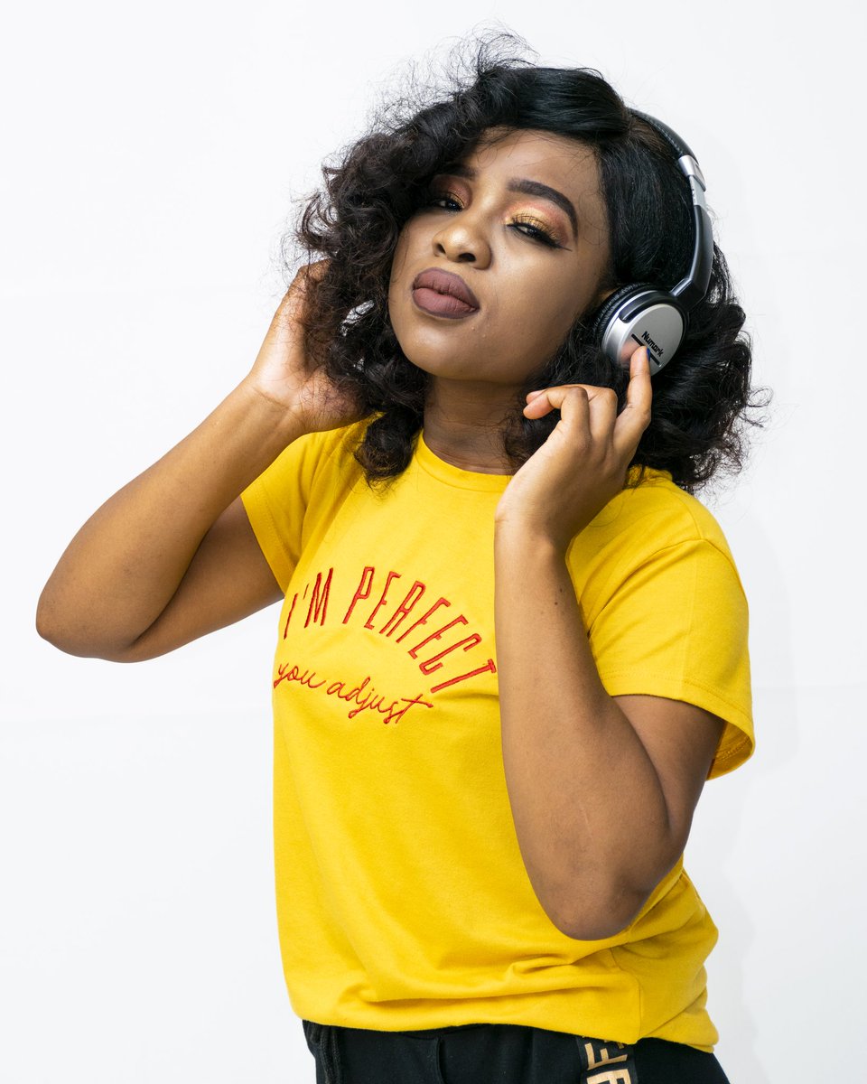 SidLSAJ's tweet photo. Tired of events and clubs using your old and crusty Instagram snaps on their posters?

HMU (DM) for dope-clean studio snaps.

https://t.co/oUkMTQ0f6v https://t.co/5WCtg0tFXj