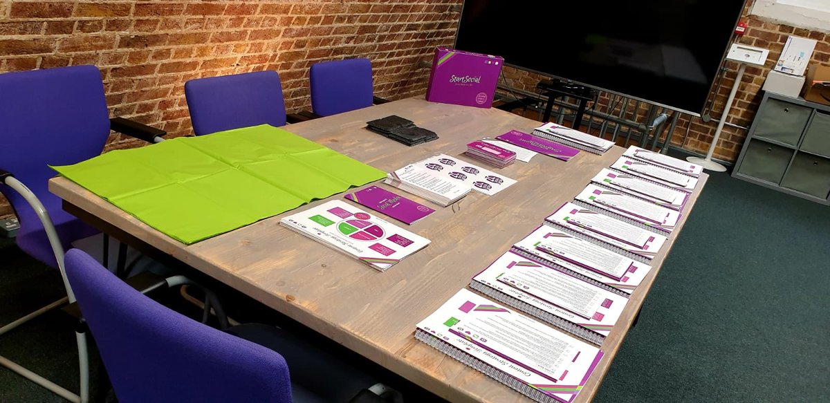 ZCSocialMedia's tweet photo. This last week has gone crazy for orders on our #StartSocial Social Media in a Box!! They are all looking forward to the upcoming #CampaignChallenge!
Exciting times!
https://t.co/cYPWNpxJxu https://t.co/pXKUKErUun