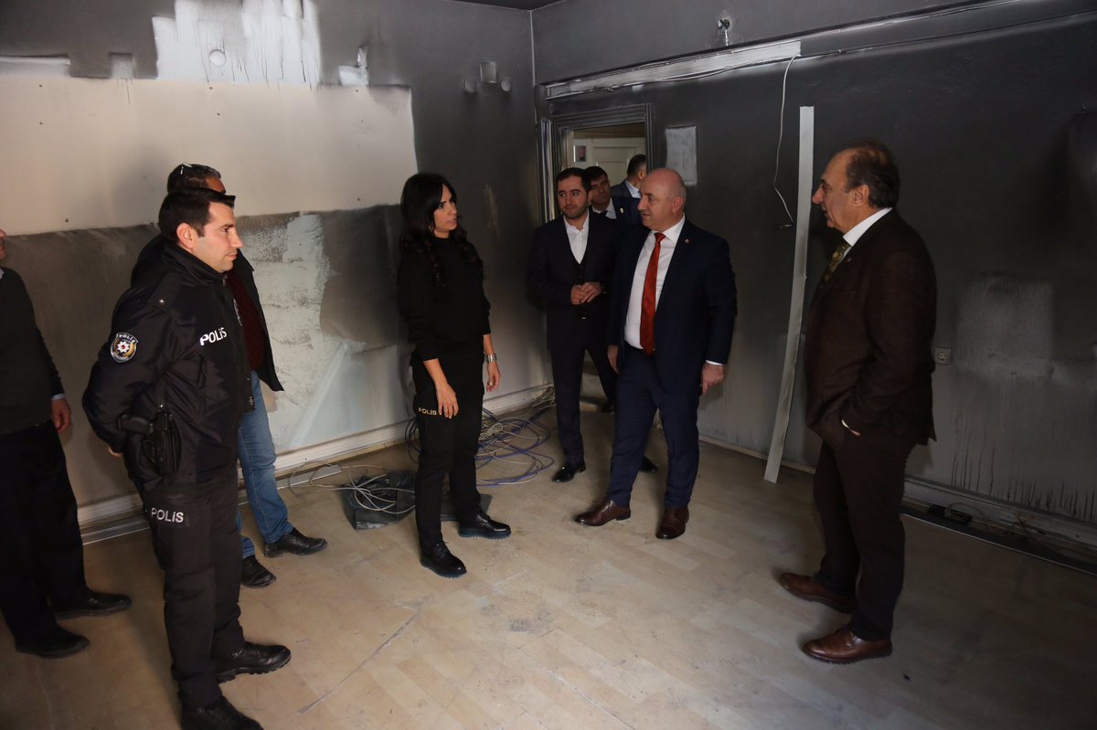 Başkan Bıyık'tan Müdür Şen'e  geçmiş olsun ziyareti 