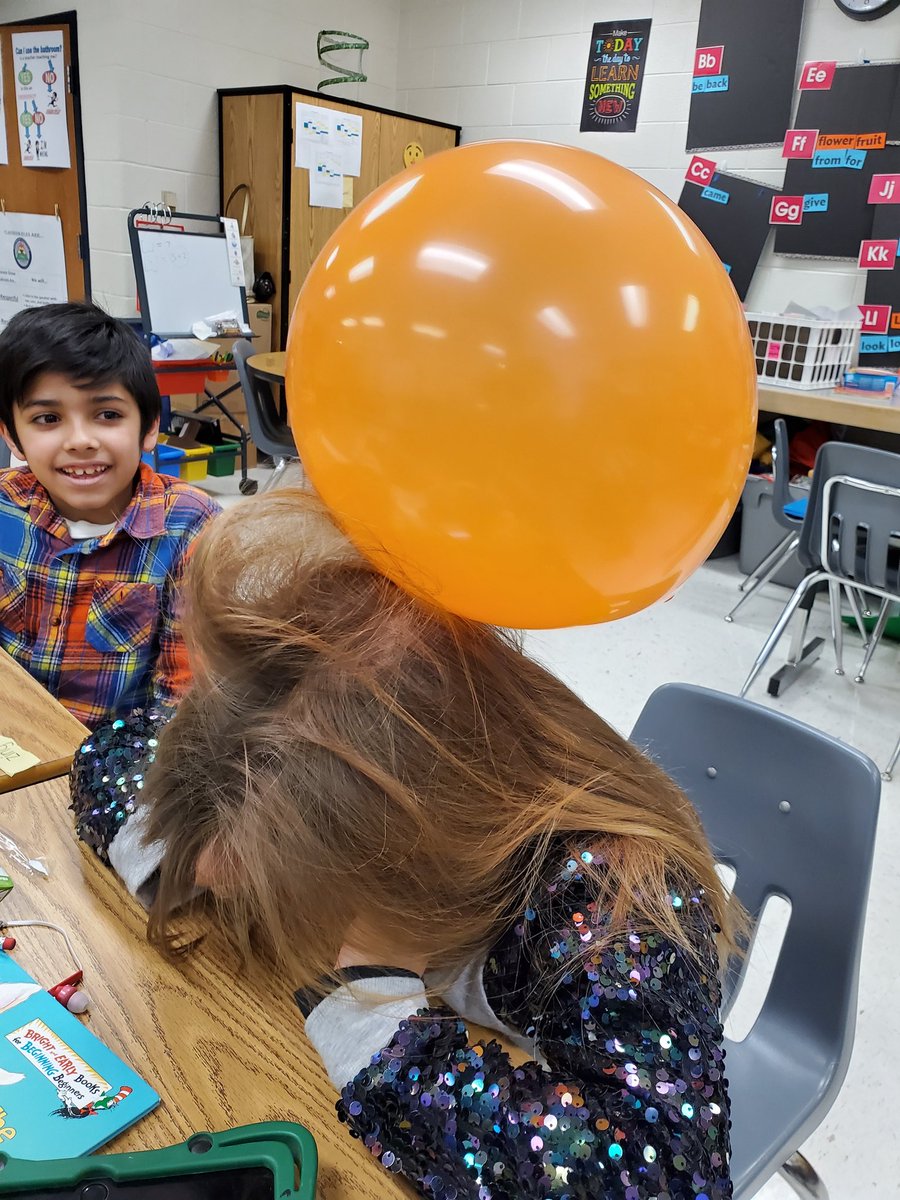 Christina Hanjora tweet media