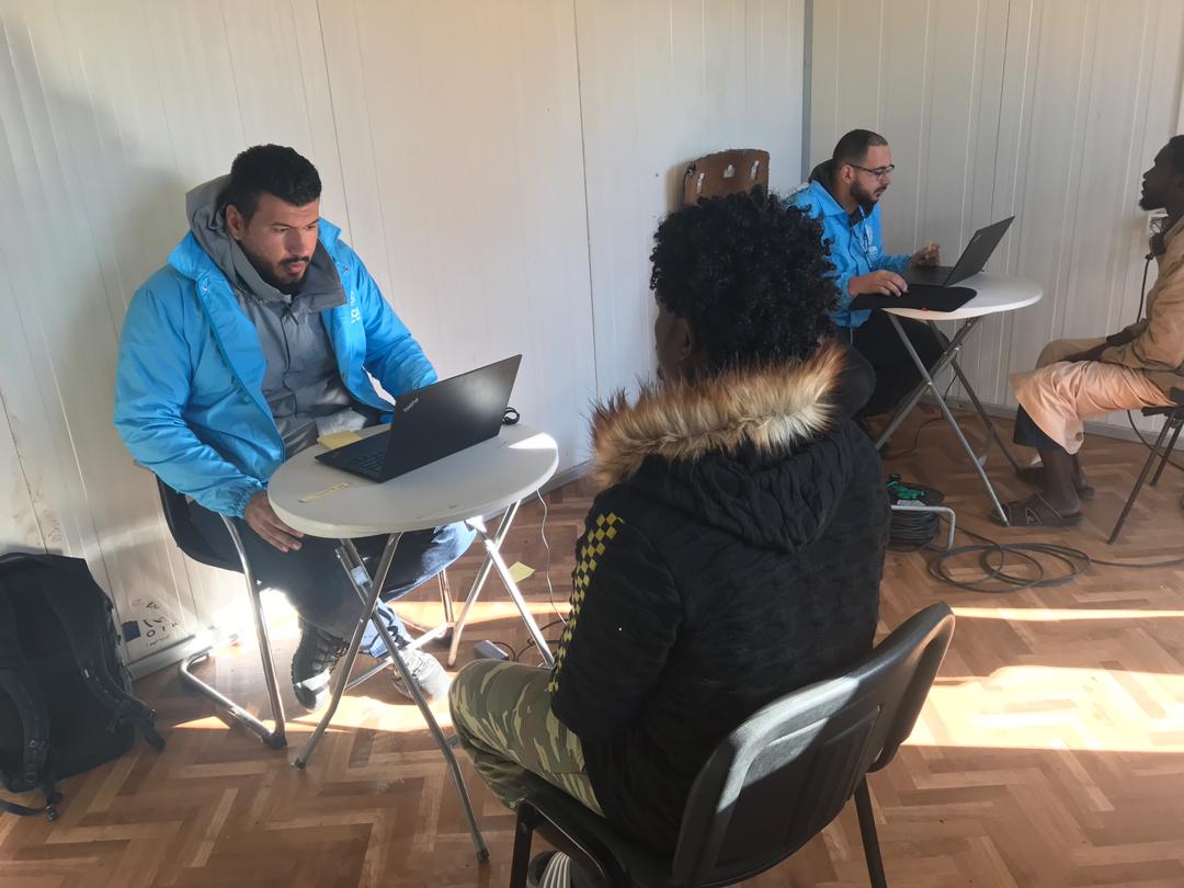 📇 Today, UNHCR teams were at Trik al Sikka and Zawiya Alnasser detention centres to continue the registration of newly arrived asylum-seekers.

In 2019, UNHCR registered 12,419 asylum-seekers, 3,562 of them inside detention centres across the country.