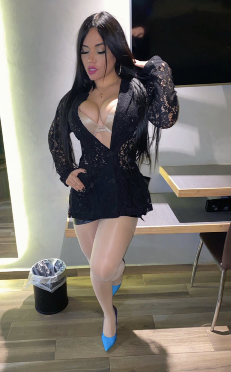 Gabriel18054232's tweet photo. @Cris81044752 Quiero conocer chicos dotados... Q tengan buen cuerpo.. Mayores.. Soy neiva chica de VILLAHERMOSA TABASCO.. Mi whashap 9141090076 https://t.co/ImhlnkOrDt https://t.co/poL7hqYwme https://t.co/l38q9yHx2I https://t.co/vcQ3hLPh68