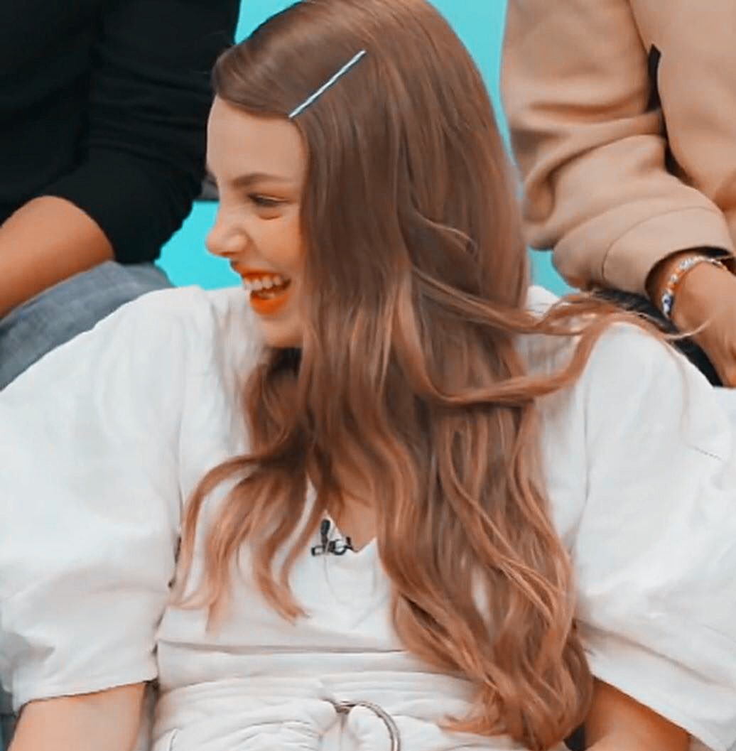 eudlara's tweet photo. I don't have it all, I'm not claiming to
But I know that I'm special, yeah
And I'll bet there's somebody else out there to tell me I'm rare, to make me feel rare. https://t.co/1MPi0xg2Lv