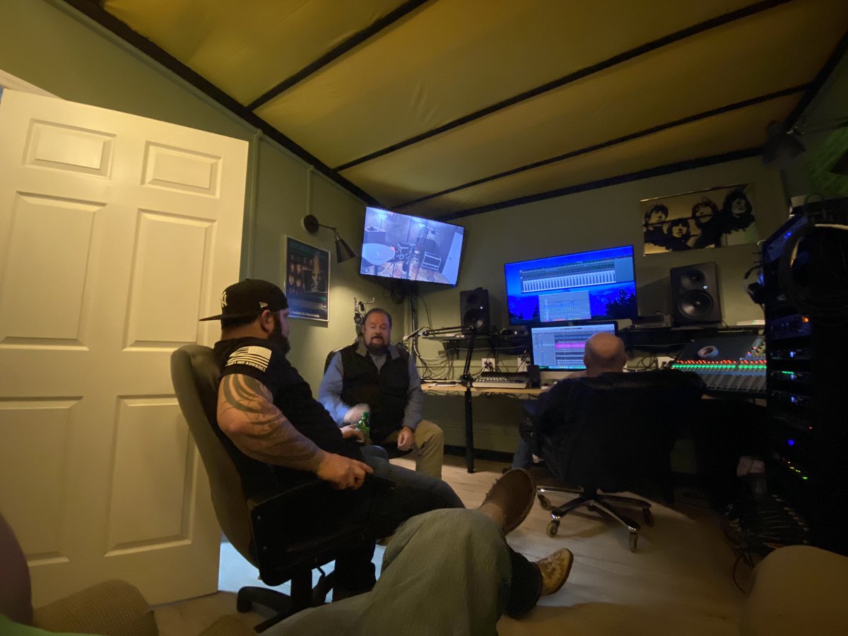 justinraywill's tweet photo. We are in the studio today with WHITS END BAND, Dr. David Godbold, Dendy Brooks &amp; Chris Whitaker https://t.co/SiaxgxUEv5