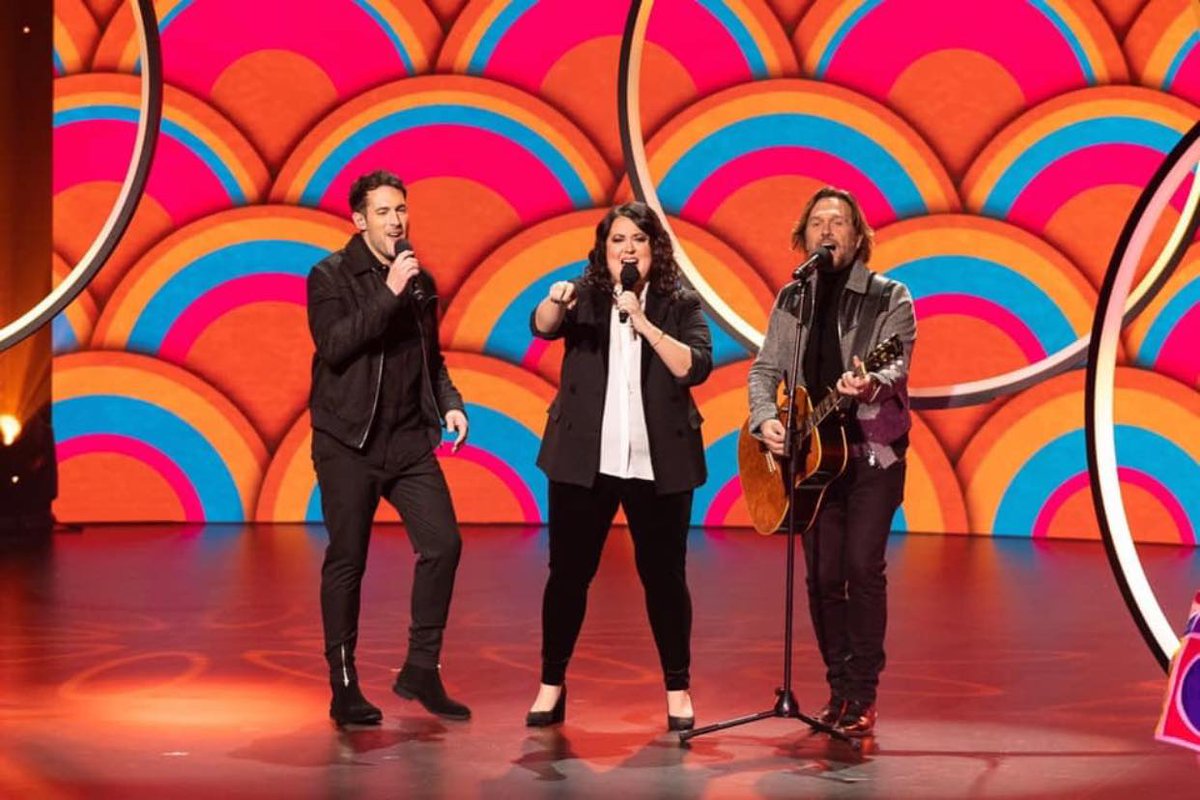 GALA CÉLÉBRATION 2020, un spectacle incroyable, entourée d’une équipe magnifique et d’artistes talentueux !