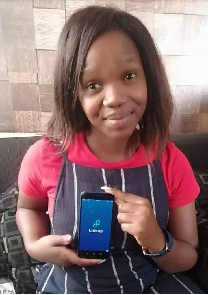 LinkupRsa's tweet photo. Lona ngu Thandi wase #Tweefontein. #Mpumalanga
uyi si #Student.
uzi thandela uku #Socialising ujabule ukuthi u #linkup uzo phuma ma duzana.
ngoba manje uzothola ama #Rewards njalo ngoku sebenzisa u makhale khukhwini wakhe.
#digitalcurrency. Follow @Linkupfounders for update https://t.co/kqs7Ux1fBo
