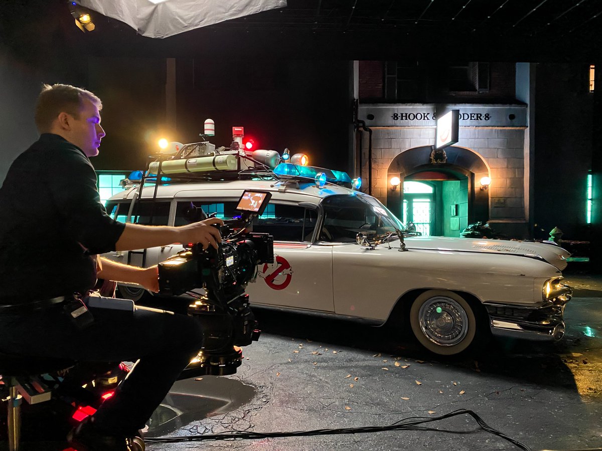 ZenignInReview's tweet photo. Original ECTO-1 and new Vision S at the Sony display at CES. 
One is out of this world amazing, cool and I really want it, and the other one is the Vision S! 👻 #ces2020 #sony #sonyvisions #ghostbusters #ecto1 #ces #whoyougonnacall https://t.co/ubSGhhk5JK
