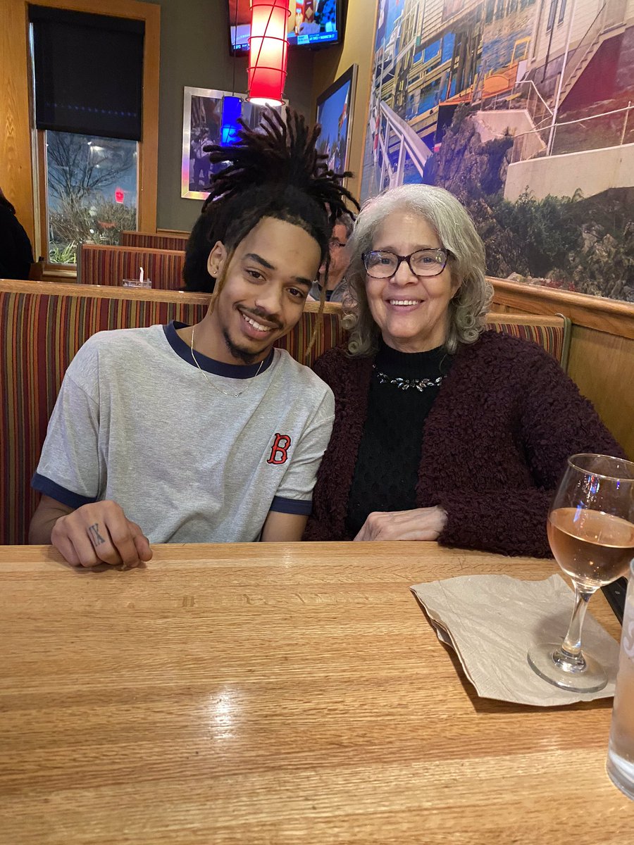 People use to really tell me I look like my mom