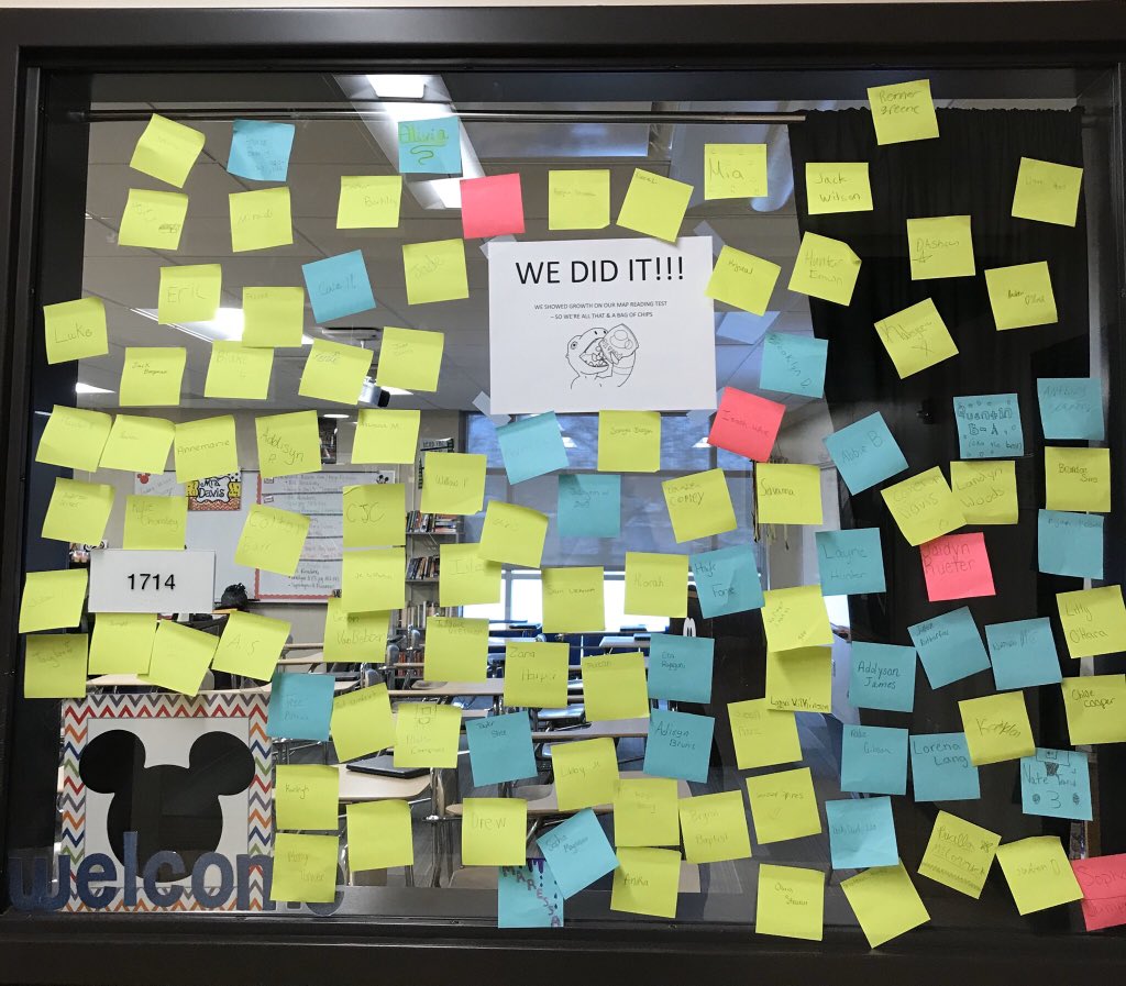 StuCoDavis's tweet photo. 7th grade LA students showing growth for MAP testing-We’re all that &amp; a bag of chips! @JMScrimsons https://t.co/jyd90ia1Pr