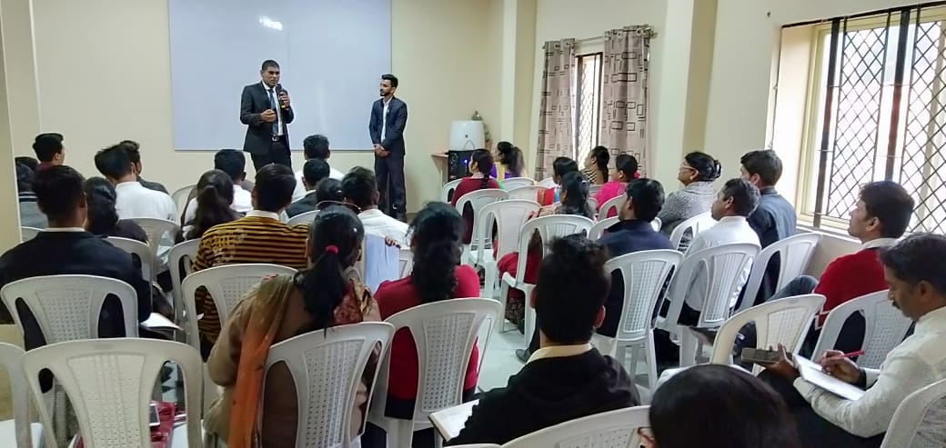 Indarsingh007's tweet photo. Let's connect - 6265107068
Today, we organized #Skill_Development_Training for our Franchise Partners @ Bada Ganpati Square, #Indore.
Just think of your dream, it will drive you.
Indersingh Rathore
Global Business Partner https://t.co/pBonm46HrJ