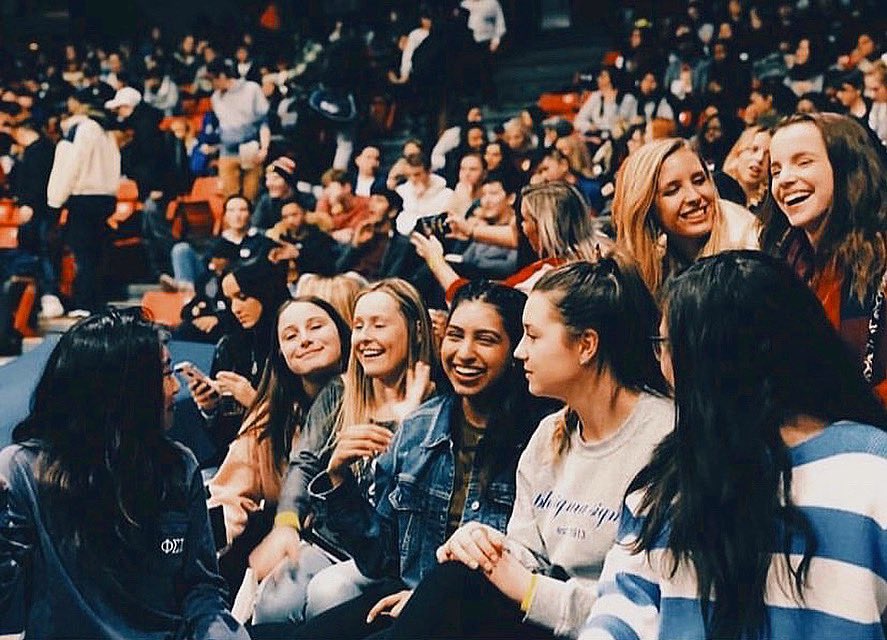 Welcome back flames! We wish you all the best for this upcoming semester. ★ Don’t forget Panhellenic ladies, Director applications are still available and are due January 20th at 11:59pm. Feel free to message us or contact your CPC delegate if you have any questions!