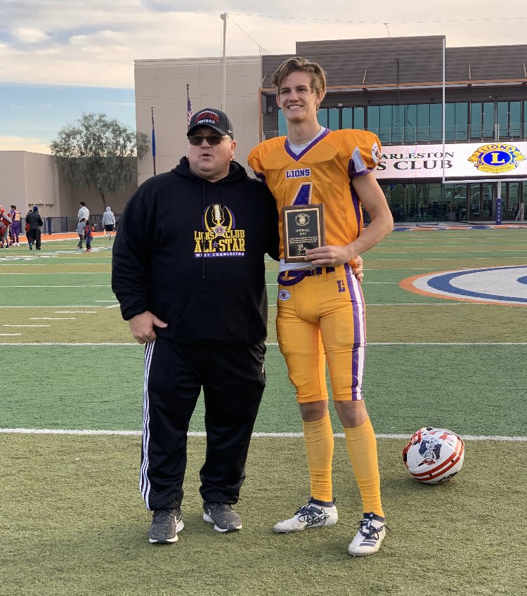 DOHS 🏈 tweet media