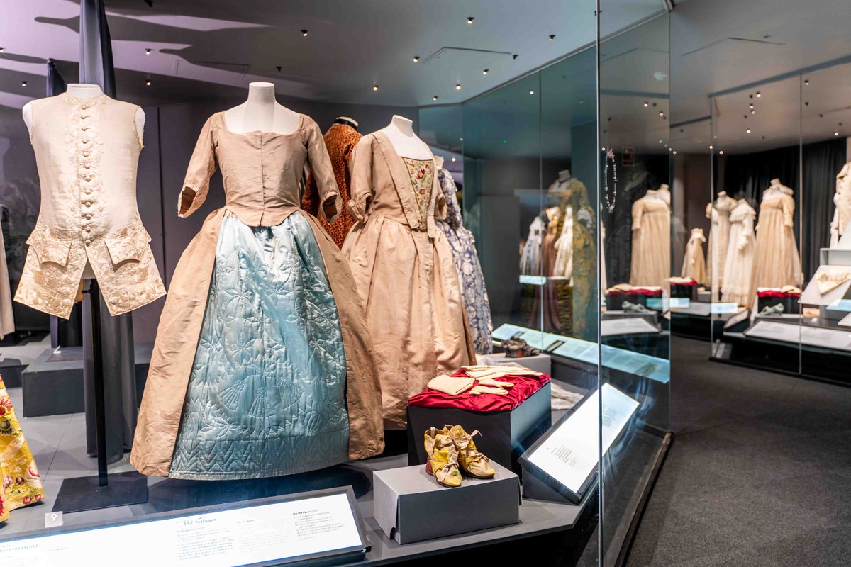 Sign up to our monthly newsletter to find out what you can look forward to at the Fashion Museum in 2020! eepurl.com/drEoG5
