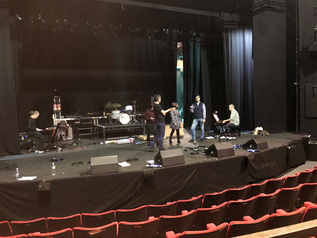 Masters Of The House tweet media