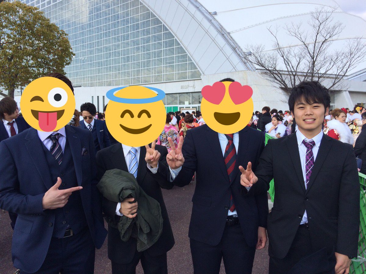 やすだりょう 寝まきぐらし Sur Twitter 4年前の成人式 今見返すとやっぱり若いですね ネクタイの締めかたも適当 なにも悩みがない感じが若いです笑 そういえば 成人式後の同窓会の余興でギターソロをかました黒歴史が 嗚呼思い返すと恥ずかしいです 笑 成人 やすだりょう 寝まきぐらし Sur Twitter 4年前の成人式 今見返すとやっぱり若いですね ネクタイの締めかたも適当 なにも悩みがない感じが若いです笑 そういえば 成人式後の同窓会の余興でギターソロをかました黒歴史が 嗚呼思い返すと恥ずかしいです 笑 成人