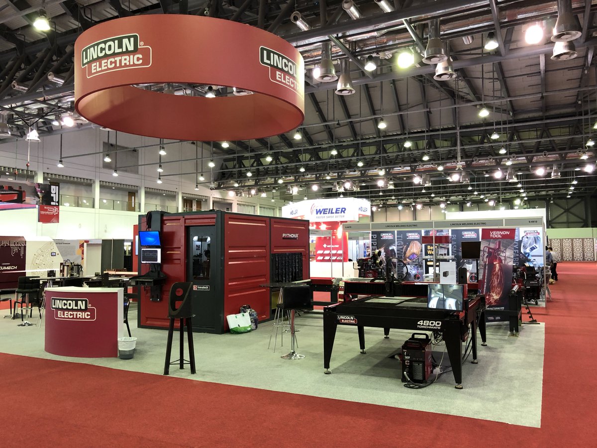 PythonXrobot's tweet photo. Lincoln Electric is presenting its latest solution for fabricating structural steel, the PythonX SPG. Pipe and grating cutting capabilities are optional features on this system. Visit us at SteelFab, Hall 6, Stand 4300 for more details. #SteelFab2020 #PythonXSPG #PythonX https://t.co/d6lYdbKyiU