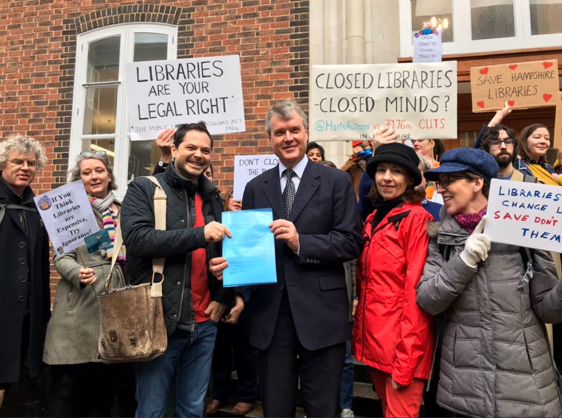 ClaireFuller2's tweet image. Proud to be part of ⁦@HantsAuthors with ⁦⁦
@j_mcconnachie and ⁦@SparkesAli (and many others) delivering this morning, an open letter to ⁦@hantsconnect @FarehamWoodward to protest proposed £1.7m cuts to Hampshire library services #librariesforeveryone
