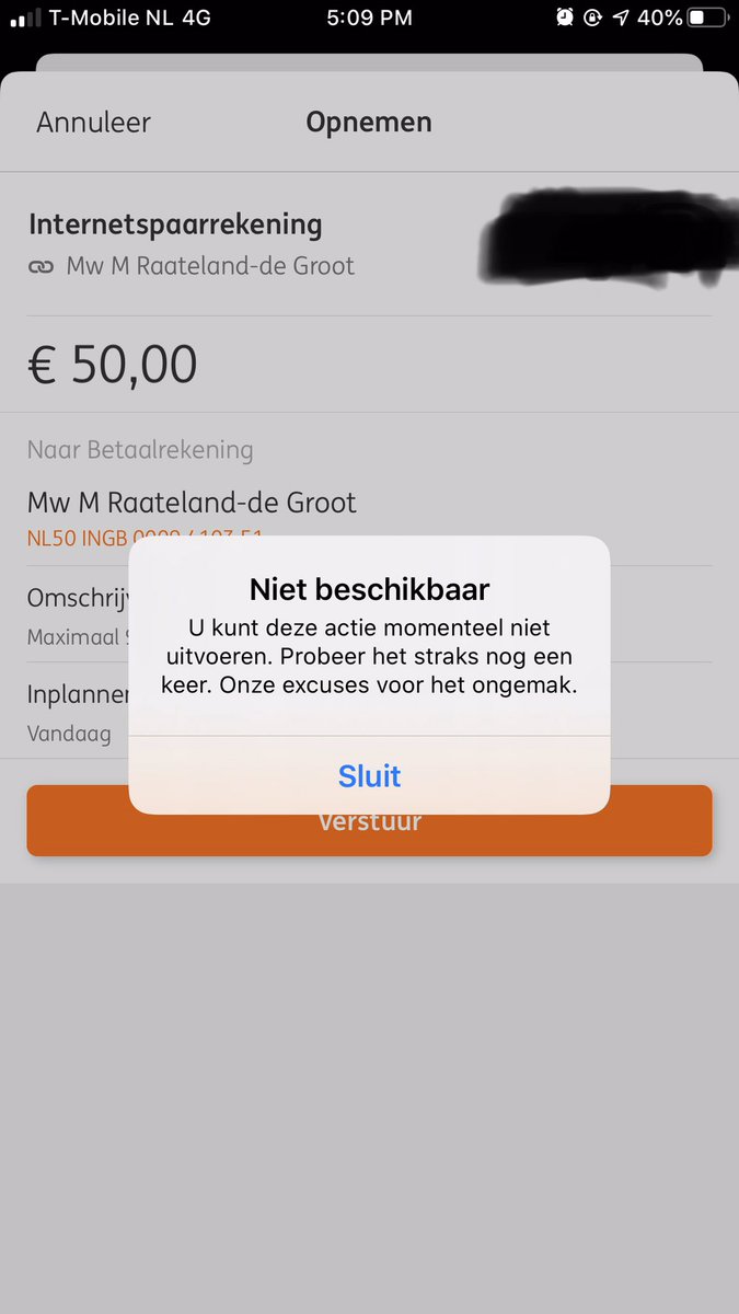 mookie78's tweet photo. Handig, sta je bij de Albert Heijn met een volle kar.... Storing @ingnl #dramadit #ikstahieraleenuurtje #ikwilgaankoken #gezinbeginttrektekrijgen #losditop! https://t.co/1W7rIasRvQ