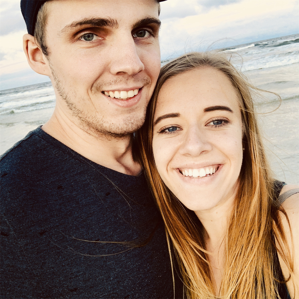 Lucky to be Dating a Cook thebartenderlife.blog/2020/01/13/luc…