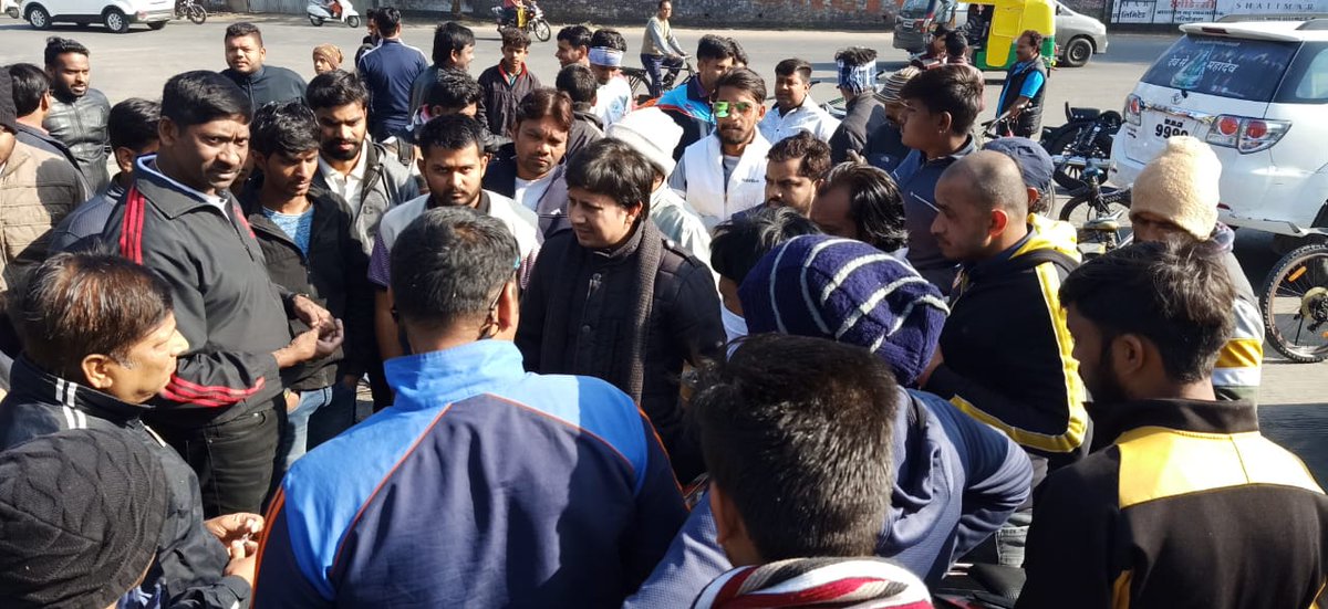 AkashVOnline's tweet photo. "वर्ल्ड लांगेस्ट सिंगल लाइन मूविंग बाइसिकल परेड"
19 जनवरी 2020 को इंदौर में होने जा रही इस 'फन राइड ओर बाइसिकल परेड' की प्री-रिहर्सल की।
आप भी इस 'सायक्लोथोन' में अपना रजिस्ट्रेशन करा कर इस भव्य परेड का हिस्सा बन सकते हैं।👇🏼

https://t.co/8goS8EVx51 https://t.co/RKD7bYjqoS