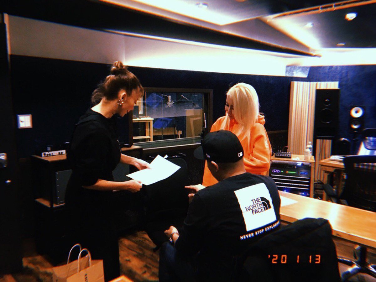 DJTIARAJP's tweet image. JOE IRON 🕶 
Sophia 🎤✨

#versionstudio #shibuya 
octave-music.com/studio