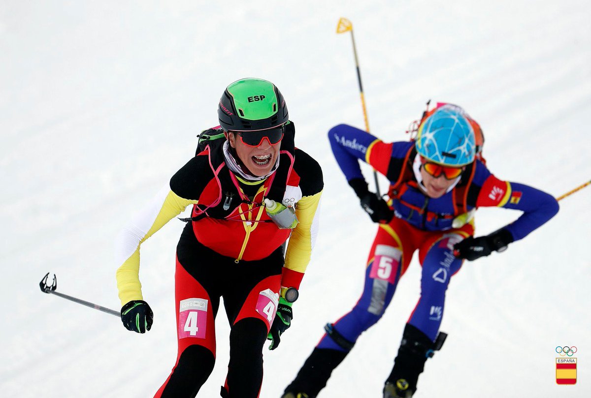 Maria Costa y Ot Ferrer se cuelgan el oro y el bronce en la prueba sprint de esquí de montaña disputada hoy en Villars Sur Ollon. Primeras medallas olímpicas en la historia del Esquí de Montaña de nuestro país. #skimofedme 

📰bit.ly/30iV51K
