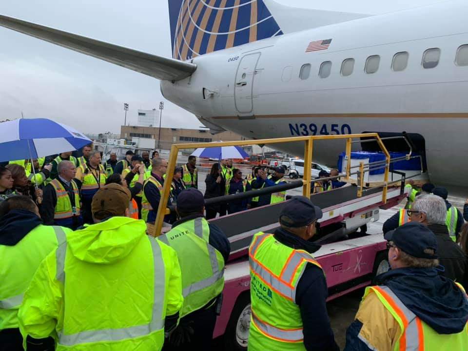 Therealceddieb's tweet photo. The immeasurable amount of love and support that is shown for our friend and brother Nino Diez from his @united Family is beyond incredible...We are more than an airline, we are family @weareunited. #iahstrong #WeAreUnited #beingunited https://t.co/h2JUquJstp