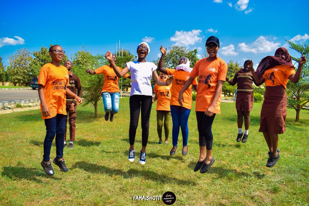 mzyhung's tweet photo. #girlchild
#joinmetoendfgm #endfgm #endcuttinggirls #girls@ease #smskillsforgirls #cutmenot #valuefemalenetwork #VFN #osogbogovernmenthighschool #genderbasedviolence #iamagirlnotafailure #itsmygendernotthemeasureofmystrenght #publichealth #Nov29 https://t.co/zNZbKy6q55