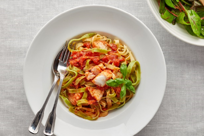 FoodDrinkWIB's tweet photo. Stuck on what to make for #dinner this evening? Why not try one of our recommended #recipes using #Welsh ingredients; tagliatelle with #fish and spiced tomato sauce. Click on the link for the full recipe: https://t.co/IbuoyahPme 

#FDWIB #FoodDrinkWales https://t.co/vBW5Ar8nVX