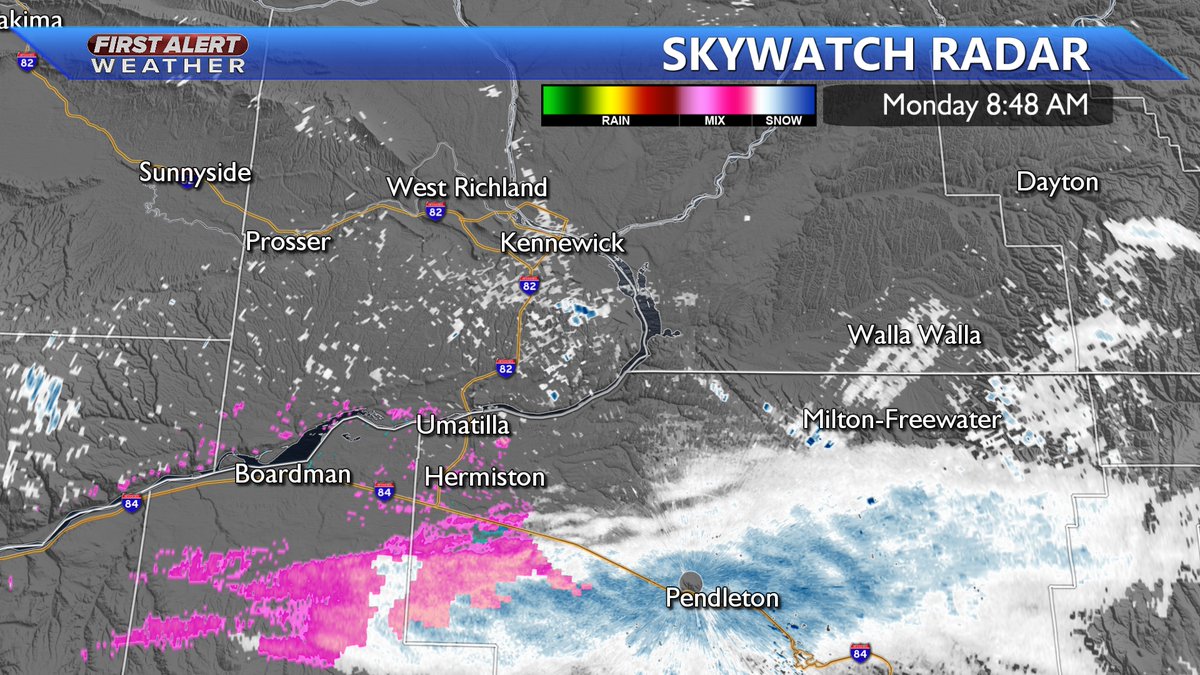 Light snow falling in Pendleton right now. Watch out for slick spots between Hermiston and Pendleton if traveling on 84. <a href="/KAPPKVEW/">Apple Valley News Now</a>