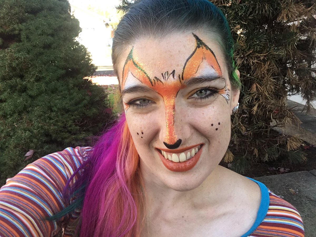 SwirlyFaces's tweet photo. Kelsey, The Face Painting Lady is available for all kinds of events in the Portland and Clark County area! #pdx #facepainting #portland #portlandoregon #portlandia #portlandnw #portlandor #vanwa #vancouver #vancouverwashington #vancouverwa #clarkcounty #clarkcountywa #bgwa https://t.co/AflpAUJdz3