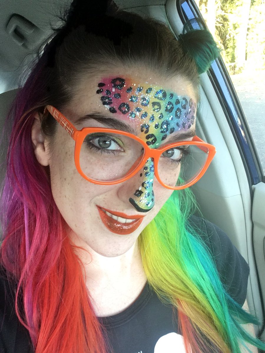 SwirlyFaces's tweet photo. Kelsey, The Face Painting Lady is available for all kinds of events in the Portland and Clark County area! #pdx #facepainting #portland #portlandoregon #portlandia #portlandnw #portlandor #vanwa #vancouver #vancouverwashington #vancouverwa #clarkcounty #clarkcountywa #bgwa https://t.co/AflpAUJdz3