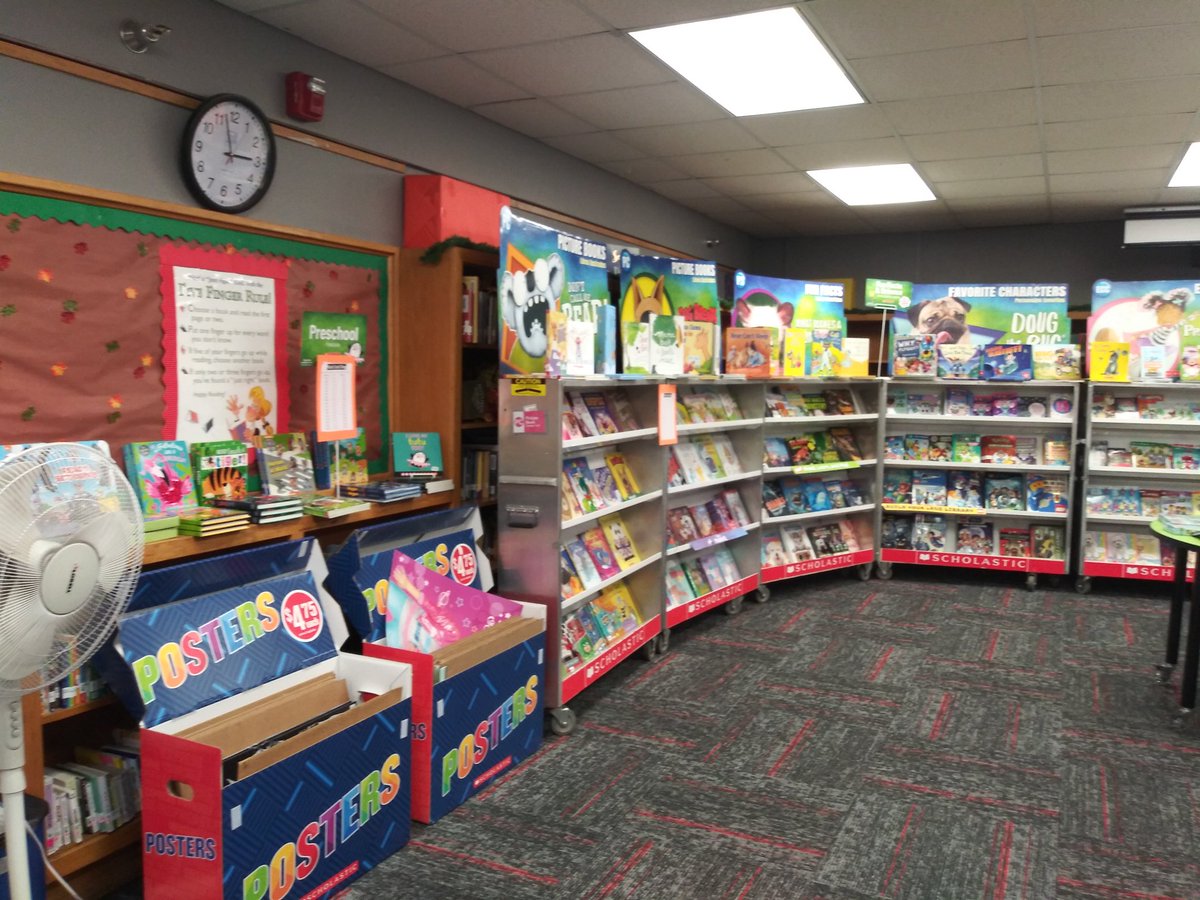 JuliusDorseyLib's tweet photo. The new furniture sure does look fantastic with the book fair all set up! Dorsey's Library Winter book fair will be open all next week, 8:30-3:30 daily. Thursday night it will be open later for parent conference's. Make sure to stop on by! @JuliusDorseyLib @WolfpackIreland https://t.co/lgKtDORurK