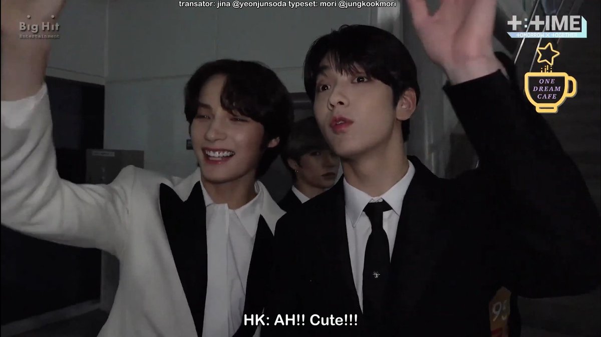 ONEDREAM_Cafe's tweet photo. ENG SUB [T:TIME] Behind the red carpet - TXT (투모로우바이투게더) by ONE DREAM Cafe

✨ https://t.co/wCL9TC9eP2

@TXT_members @TXT_bighit

cr. yeonjunsoda, jungkookmori https://t.co/pNHmVDi35b