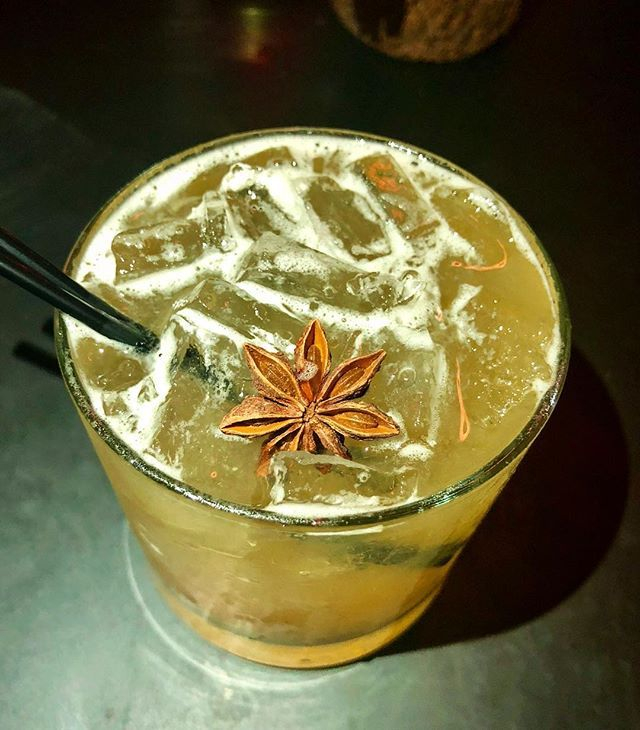 Join us for happy hour!
⁠⁠⁠⁠⁠#farmerandthefish #gramercyeats #nyceats #farmtotable #knowyourfarmer #knowyourfisher #eatlocal #sustainability #cocktails