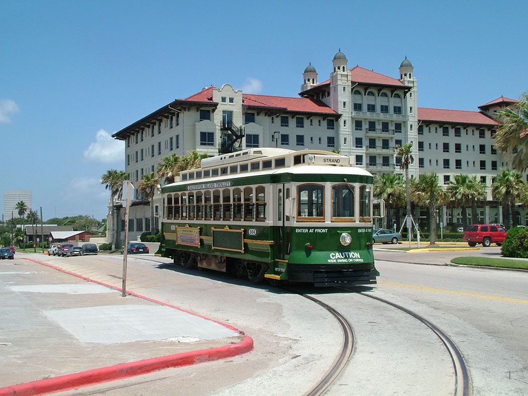 The Galveston Island street-cars, which debuted on the island in 1867, were powered by mules until the electric trolleys were officially established in 1891. 🚋

Read more about the history of Galveston trolleys in our throwback blog from May 1990: bit.ly/2uvFb4S