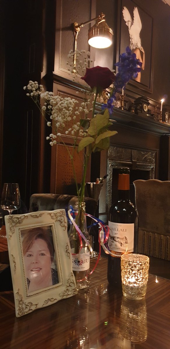 A fitting tribute to Donna of <a href="/VisitMO/">Visit Missouri</a> here in London with many of her friends and colleagues from the #UKandI #travel industry