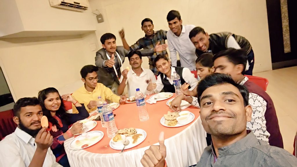 urstrulykali's tweet photo. Happy birthday To you Piyu #PriyaSable #Kalyanideshmukh #KanchanGopchede #WeYinMinister2016-17 #memories https://t.co/2nsi0GTDT7