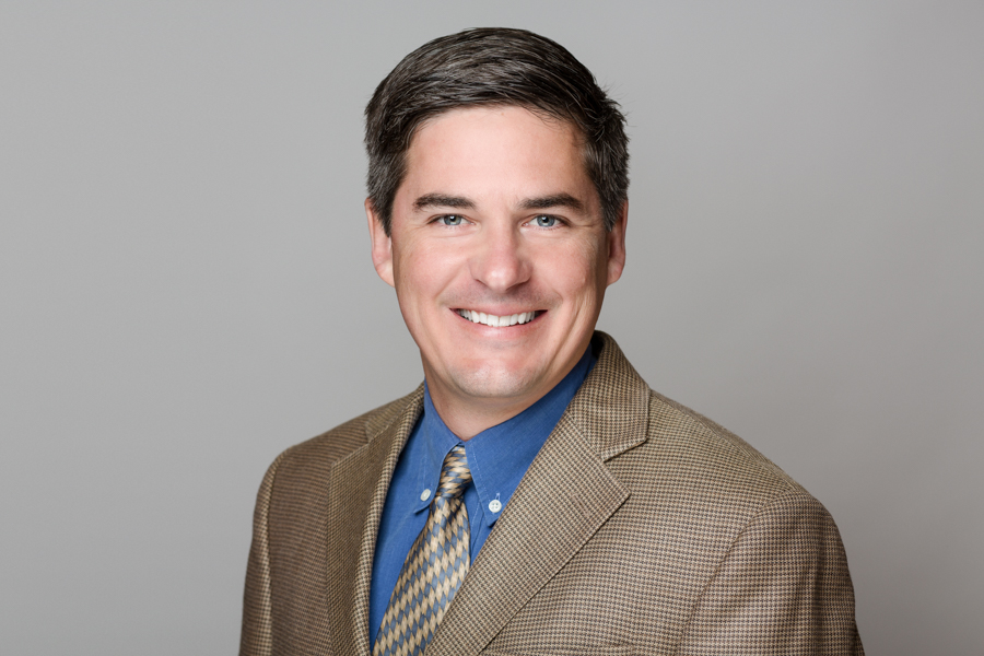 EMCNashville's tweet photo. Congratulations to #RichardBegin, PE, SE for making #Partner at @EMCNashville effective Jan 1. Richard has 18 years of experience as a professional #engineer ; 5 yrs at EMC. Some notable N'Ville prjcts include: Asurion, TN State Library/Archives, TN State Museum, 1 Music Circle. https://t.co/41s1wyZRGe