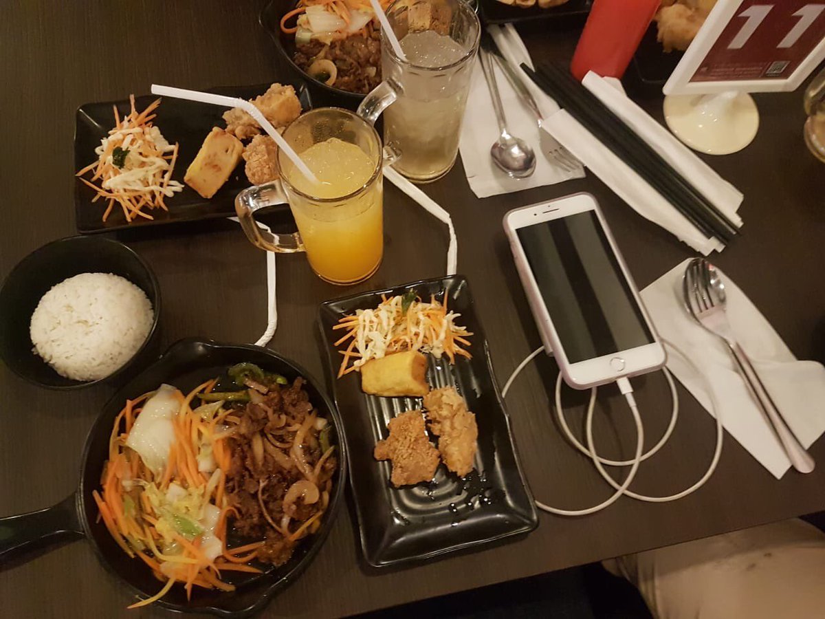HidayatHHP's tweet photo. Mau makan semanja ini cmn 30rban ? Yuk merapat ke isoide resto.. satu2nya resto yang mengusung makanan jepang sehat dan berkualitas dengan harga yang cukup ramah di kantong nih. Yuk yuk kesana #isoide #makanansehat #japanesefood #foodblogger #promote https://t.co/dsQpwvuhNt